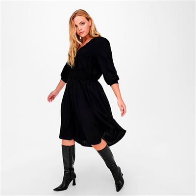 Nyeste Tendenser i Plus Size Bryllupsmode: Hvad Du Behøver At Vide